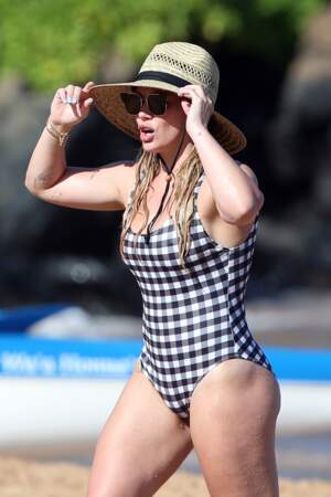 Hilary Duff, critiquée pour sa cellulite, les photos polémiques