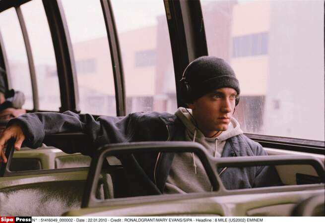 Eminem dans "8 Mile" de Curtis Hanson (2002), film inspiré de son émergence sur la scène rap de Détroit