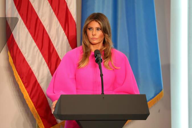 Melania Trump a fait sensation en robe néon