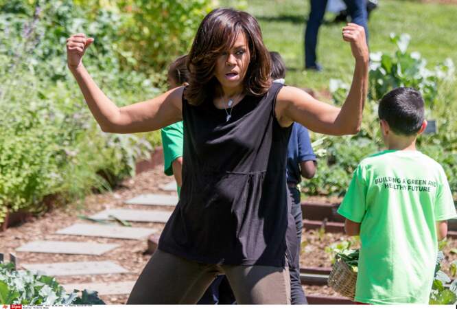Michelle Obama adopte une pose de guerrière... au bout du rouleau