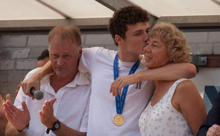 Benjamin Pavard et ses parents Frédéric et Nathalie Pavard 