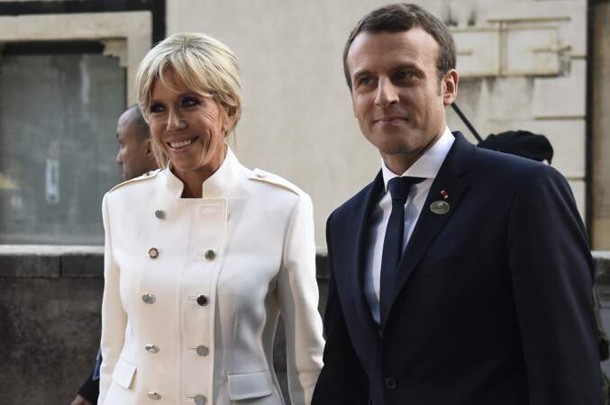 Brigitte et Emmanuel Macron main dans la main à la soirée du G20