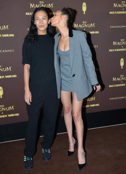 Alexander Wang et Bella Hadid à la soirée Magnum à Cannes