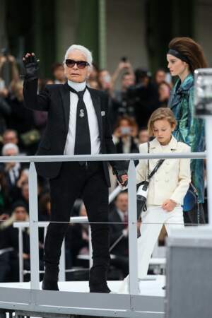 Lors de l'une des dernières collections de Karl Lagerfeld, prêt-à-porter automne-hiver 2017-2018