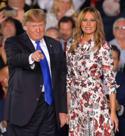 Melania Trump adore les tenues ceinturées