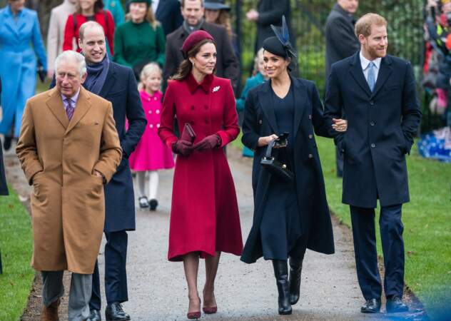 Charles précède William, Kate, Meghan et Harry lors de la messe de Noël à Sandringham, le 25 décembre 2018