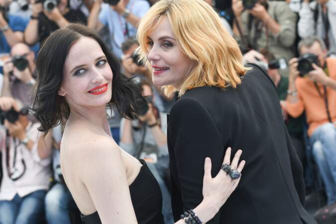 Emmanuelle Seigner et Eva Green se sont montrées proches au festival de Cannes