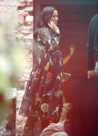 Meghan Markle  dans une robe au style animalier Oscar de la Renta