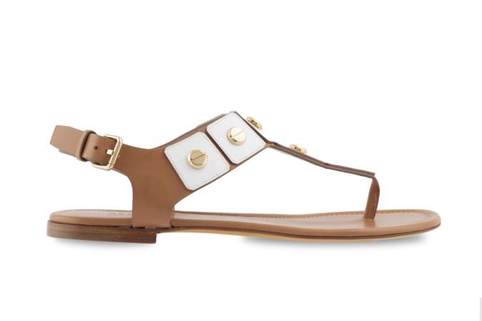 Sandale en cuir bicolore et clous en métal, Fratelli Rossetti, 550 €