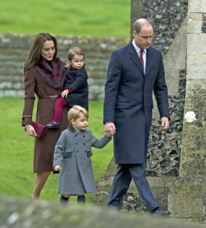 Kate Middleton et le prince William avec Charlotte et George