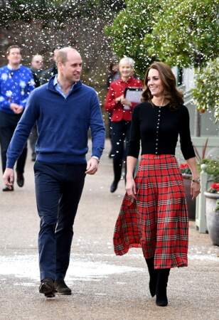 Kate Middleton porte une fois de plus une jupe signée de sa créatrice fétiche Emilia Wickstead