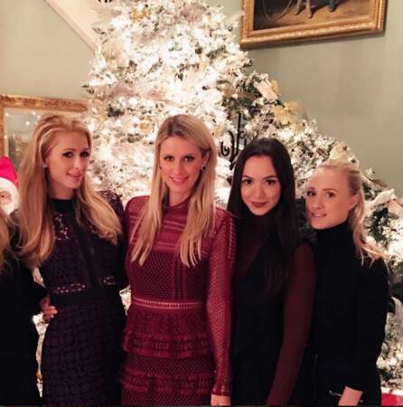 Joyeux Noël la Paris Hilton's family