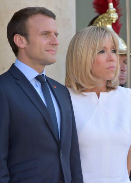 Le président de la République française Emmanuel Macron et sa femme, la première dame Brigitte Macron 