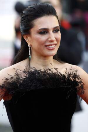 La réalisatrice Nadine Labaki en bijoux Cartier, coiffée par Dessange, à Cannes, le 15 mai 2019