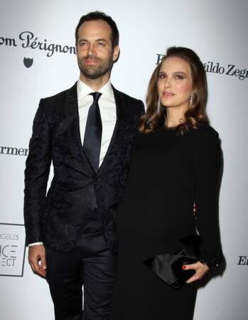 Natalie Portman, très enceinte, avec son mari Benjamin Millepied, à Los Angeles