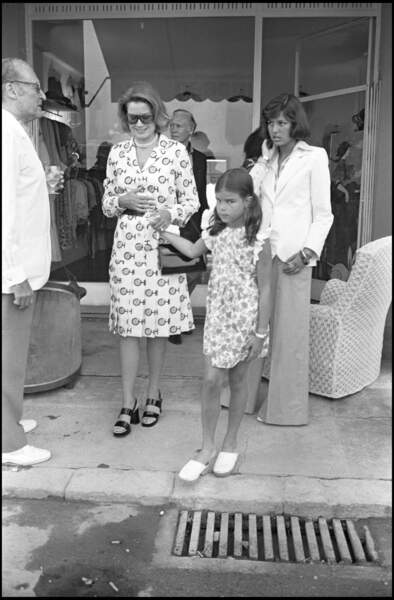 Grace de Monaco, Stéphanie et Caroline en 1973