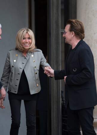 Pour l'occasion, la première dame a porté une veste militaire signé Louis Vuitton