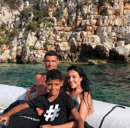 Cristiano Ronaldo et sa tribu pour quelques jours de congés en Grèce