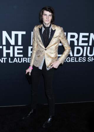 Dylan Brosnan au défilé Saint Laurent à Hollywood le 10 février 2016