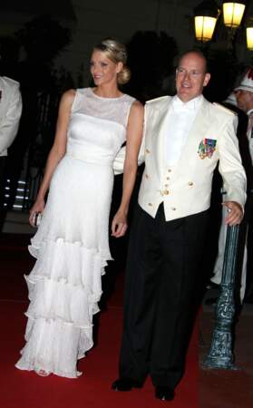Albert II de Monaco et son épouse Charlène lors de leur soirée de mariage, le 2 juillet 2011 