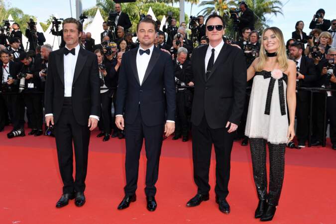 Brad Pitt, leonoardo di caprio, Quentin  Tarantino et Margot Robbie sublime en Chanel