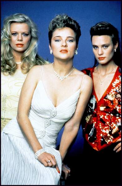 Robin Wright avec ces co-actrices de la série Santa Barbara, Mary Walker et Robin Mattson (1985)