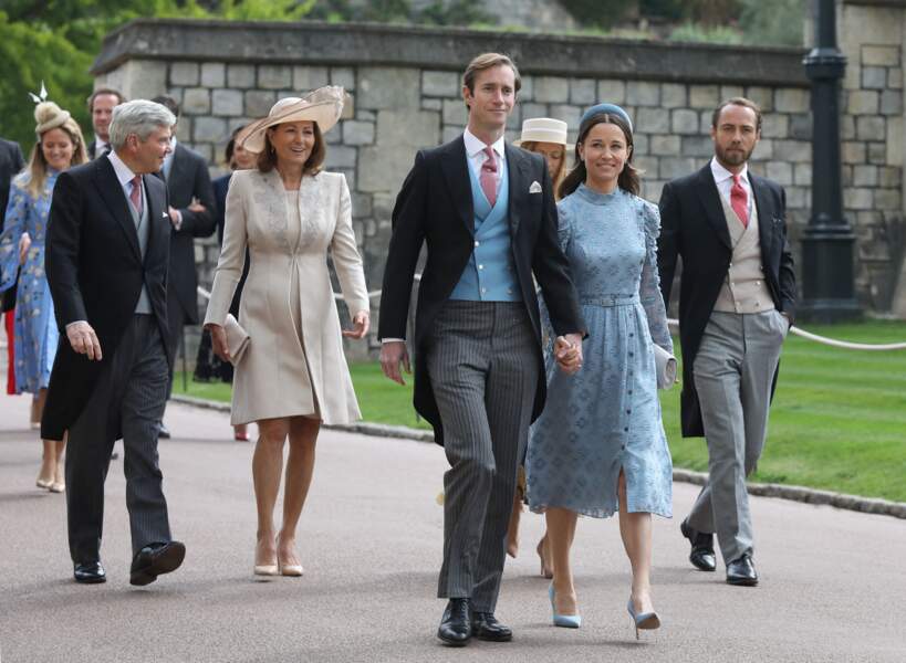 Elle n'était pas la seule invitée surprise : le clan Middleton, à l'exception de Kate, était aussi présent