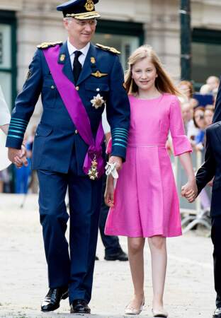 La vie en rose aux côtés de son royal père lors de la fête nationale en juillet 2015.