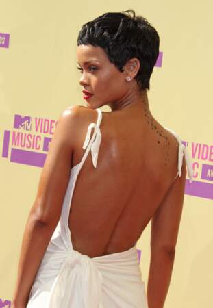 Elle retrouve la coupe garçonne et un style ultra chic aux MTV Video Music Awards en 2012