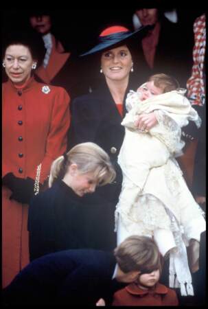 Baptême de la princesse Eugenie avec sa mère Sarah Ferguson à Sandringham en 1990