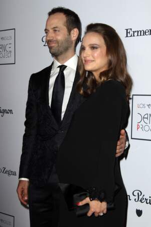 Natalie Portman, très enceinte, avec son mari Benjamin Millepied, à Los Angeles