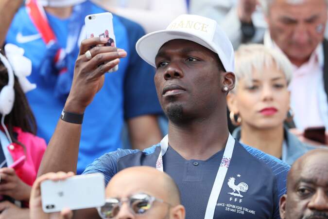Florentin Pogba, le frère de Paul, est son premier supporter lors du match France-Australie