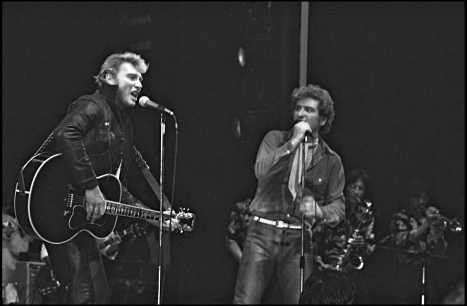 Johnny Hallyday et Eddy Mitchelle sur scène en 1980