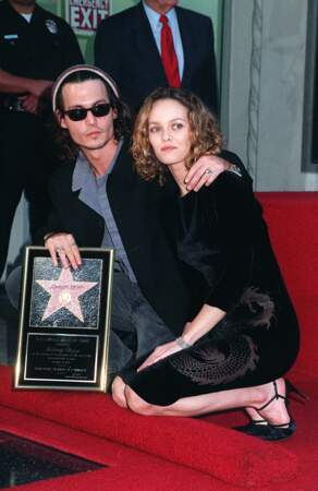 Johnny Depp et Vanessa Paradis sur le Walk of Fame à Los Angeles (1999)