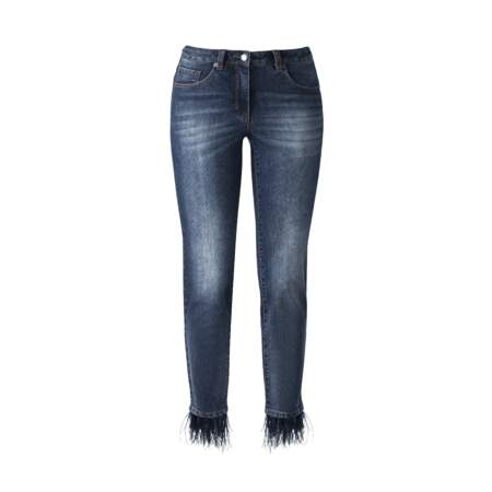 A plumes, jeans à détails plumetis, Madeleine, 149 €.