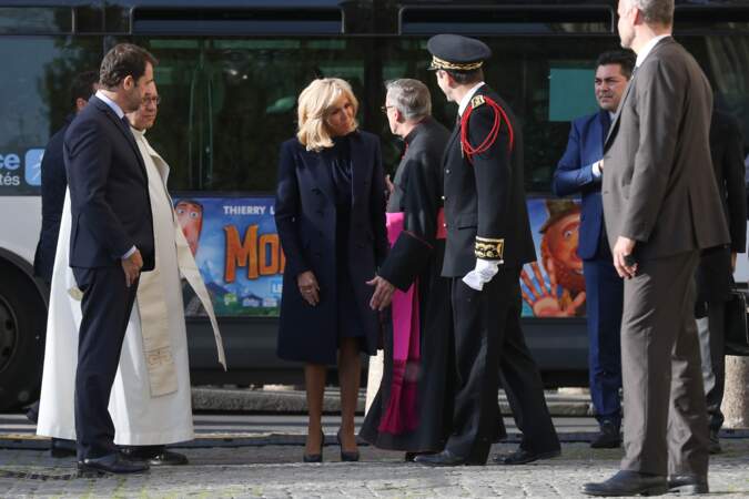 Cette robe est le nouvel indispensable mode de Brigitte Macron