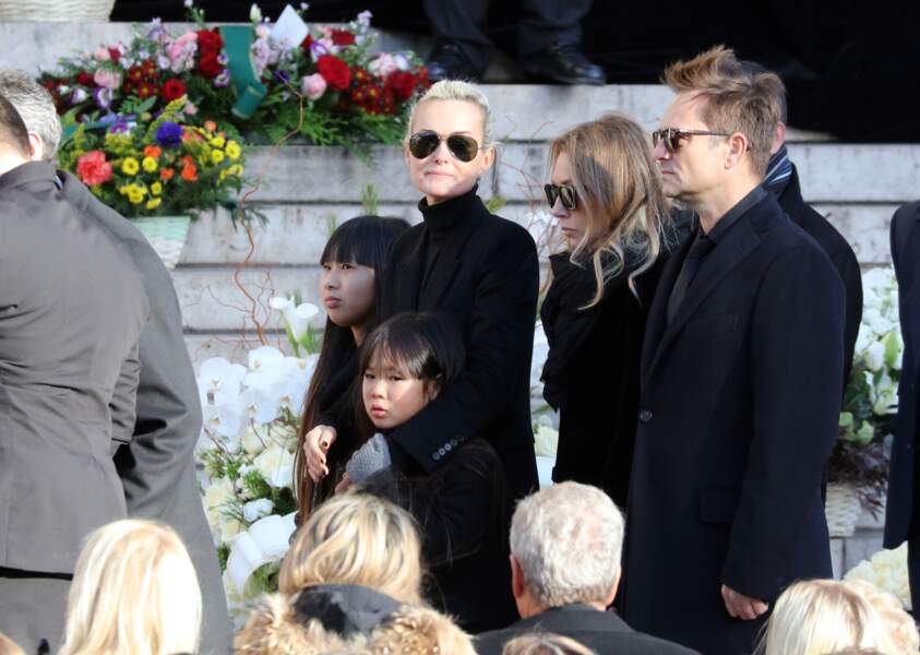 Convoi funéraire de Johnny Hallyday à l'église de Madeleine : Les Hallyday une famille presque normale