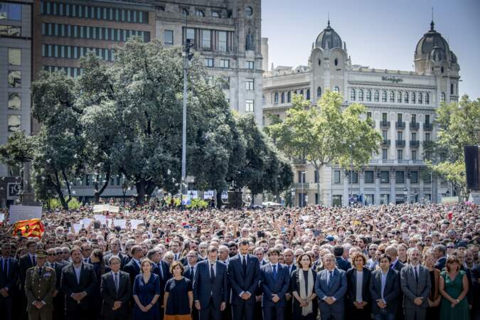 Minute de silence à Barcelone après les attentats qui ont touché Barcelone jeudi 18 août
