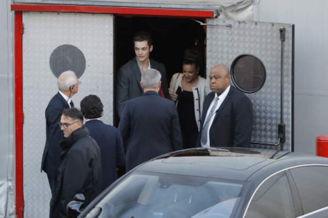Capucine Anav et Louis Sarkozy a la sortie du meeting de Nicolas Sarkozy