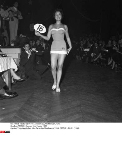 Enn 1955, Veronique Zuber, Miss Paris, est élue Miss France.