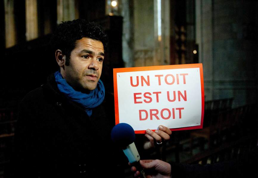 L'acteur s'engage auprès des réfugiés explusés d'une église de Toulouse en 2011
