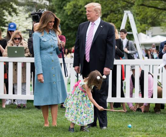 Melania Trump surprend avec des chaussures plates pour la fête de Pâques