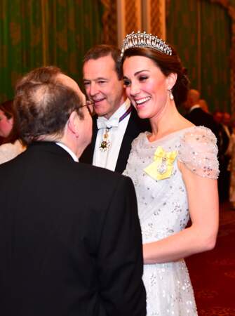 Kate Middleton sublime en robe élégante Jenny Packham et la tiare adorée par Diana