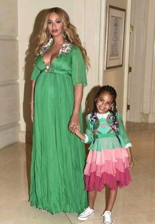 Beyoncé, Jay Z et Blue Ivy, la famille parfaite assortie en Gucci pour voir "La Belle et la Bête"