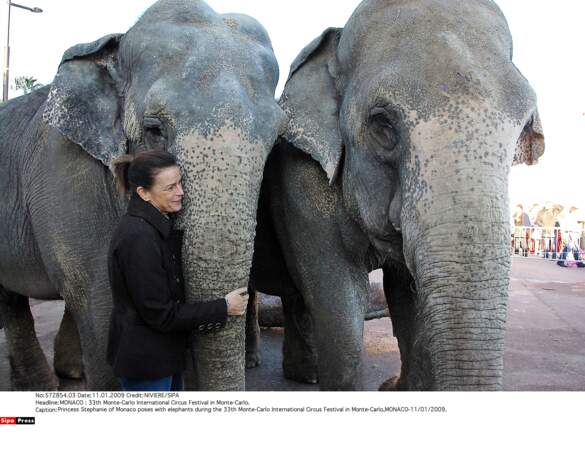 Stéphanie de Monaco avec des éléphants