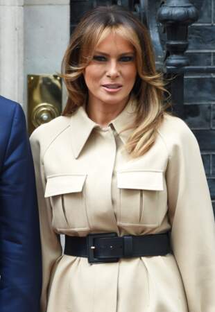 Melania Trump a craqué pour des mèches plus claires pour encadrer son visage à Londres le 4 juin 2019