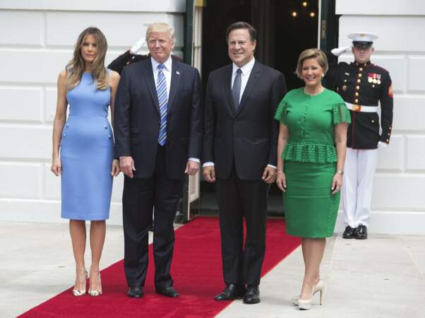 Le président des Etats-Unis Donald Trump et sa femme Melania reçoivent le président du Panama 