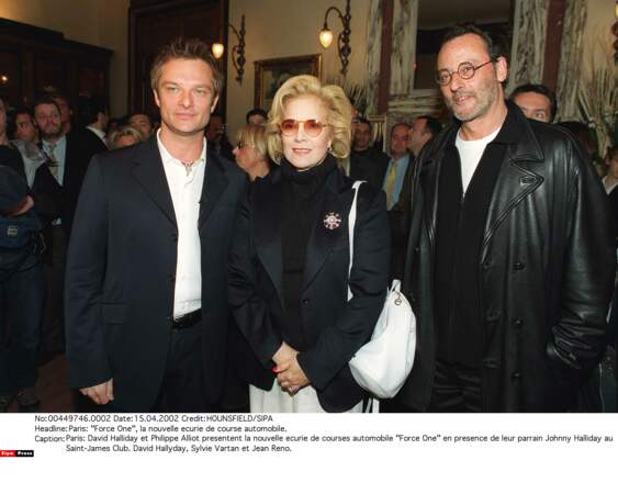 2002. David, Sylvie et Jean Reno