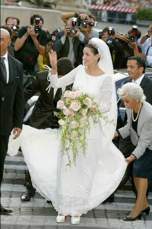 Clotide Coureau (en Valentino) lors de son mariage avec Emmanuel Philibert de Savoie à Rome le 25 septembre 2003