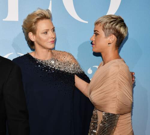 La princesse Charlene de Monaco et Katy Perry, très élégantes lors du Monte-Carlo Gala for the Global Ocean